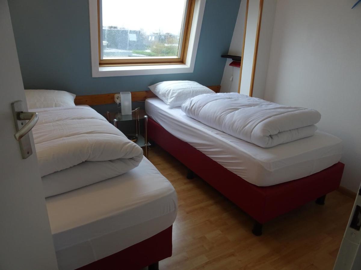 Vakantiehuis Kustverhuur, Park Schoneveld, Zeester 46 *